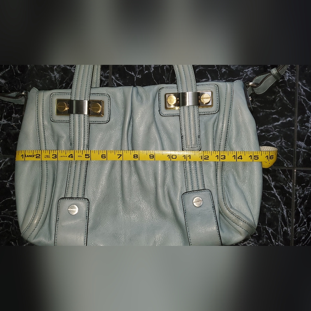 Gorgeous bag by  B Makowsky - Picture 5 of 10
